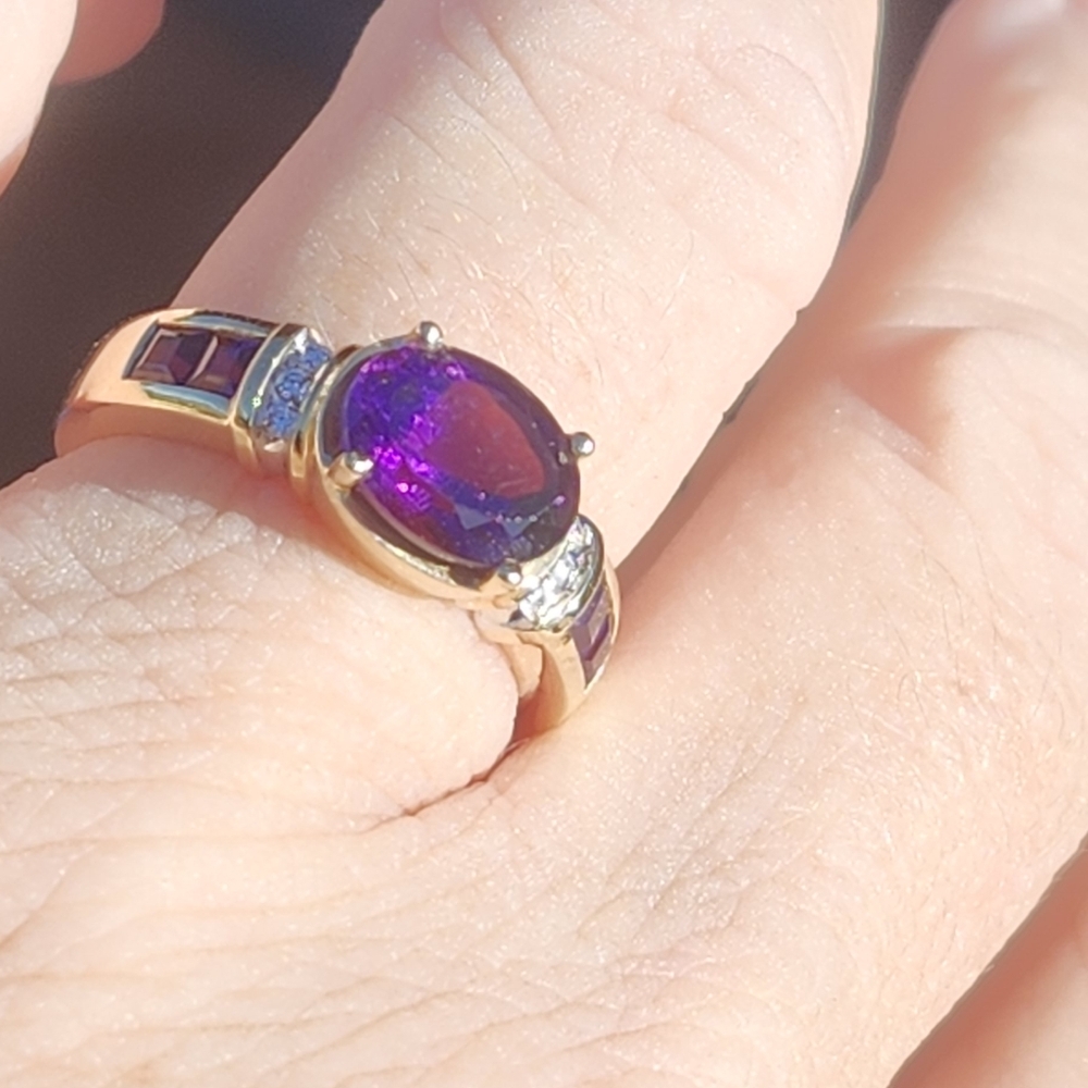 14k Solid Yellow Gold Amethyst Ring - image 4